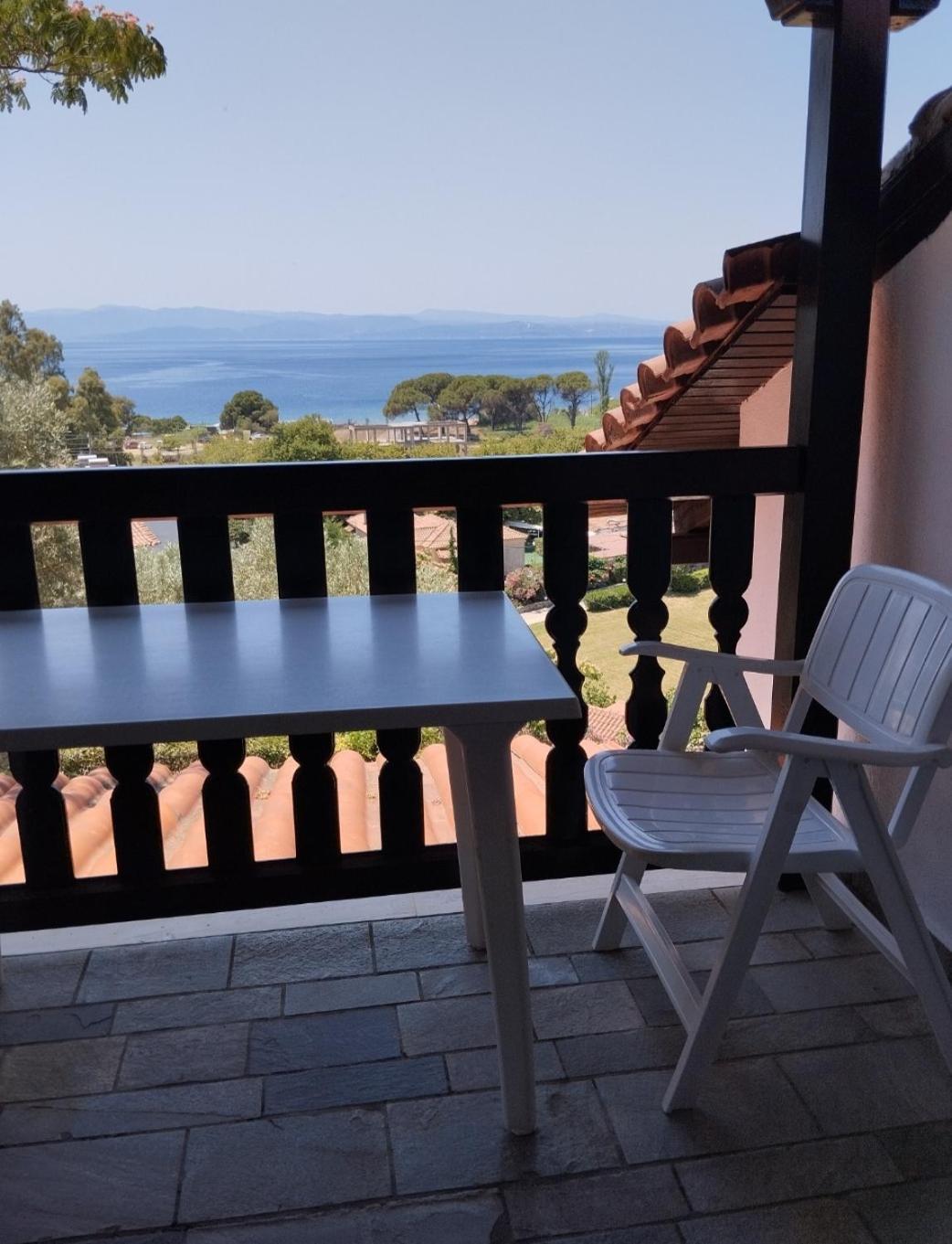 Villa Frideriki 아기아 파라스케비 외부 사진