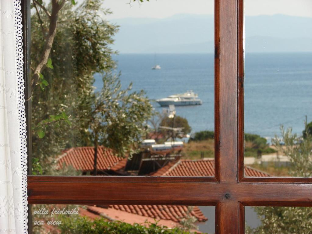 Villa Frideriki 아기아 파라스케비 객실 사진