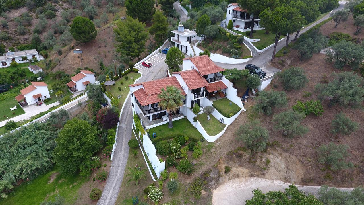 Villa Frideriki 아기아 파라스케비 외부 사진
